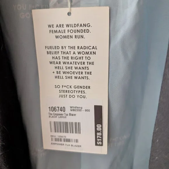 👔✨ Wildfang Empower Tux Blazer – Tailored & Statement-Making Workwear ✨👔 - Picture 3 of 10